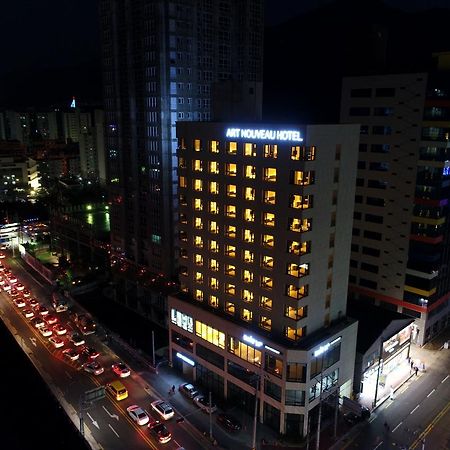 Geoje Artnouveau Suite Hotel Exteriér fotografie