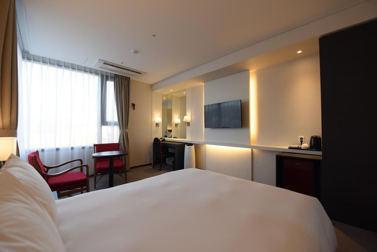 Geoje Artnouveau Suite Hotel Exteriér fotografie
