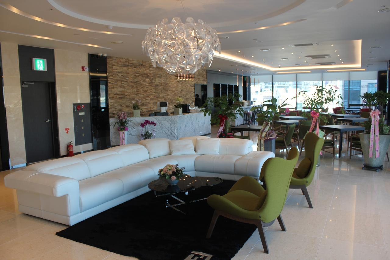 Geoje Artnouveau Suite Hotel Exteriér fotografie