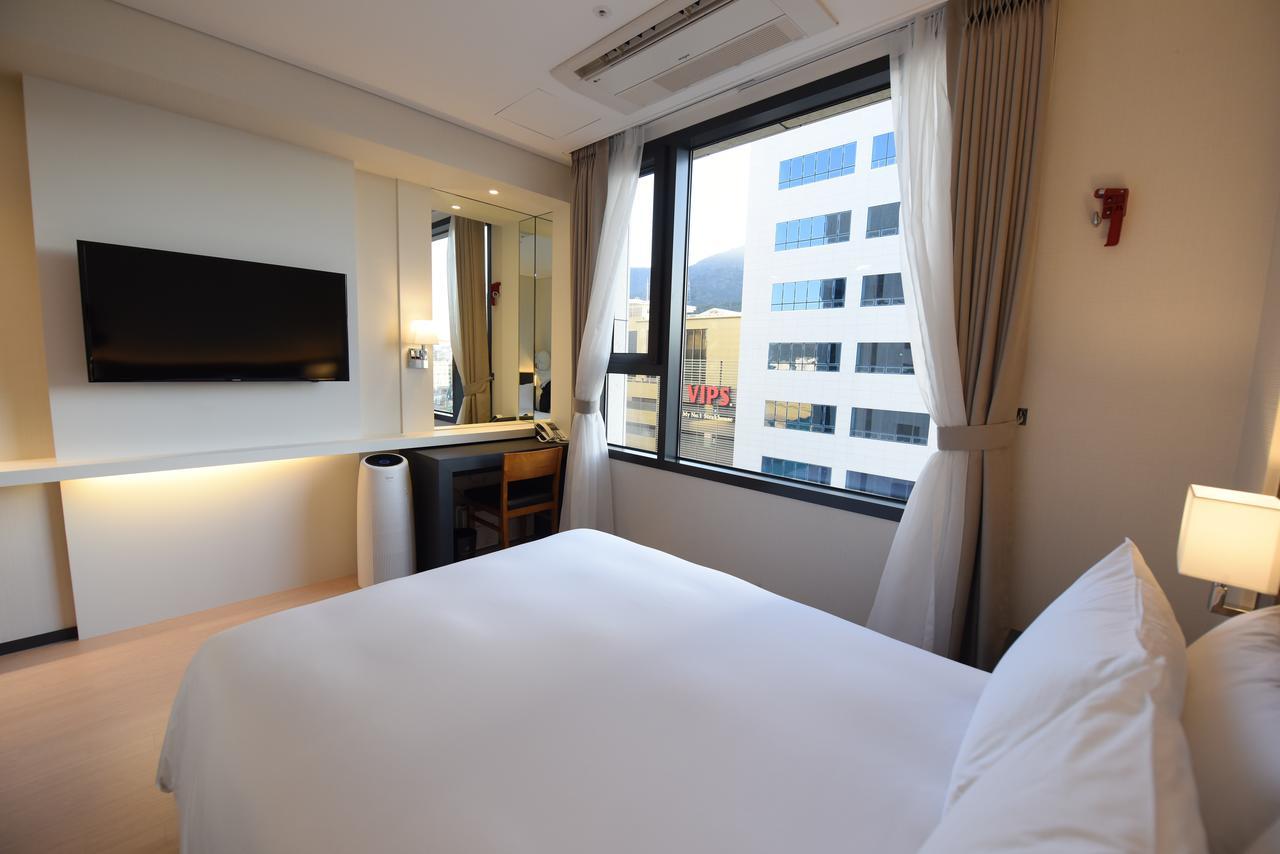 Geoje Artnouveau Suite Hotel Exteriér fotografie
