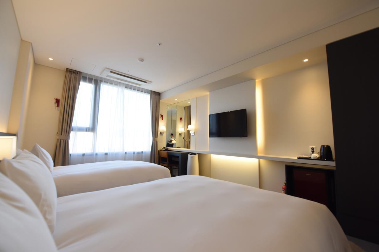 Geoje Artnouveau Suite Hotel Exteriér fotografie