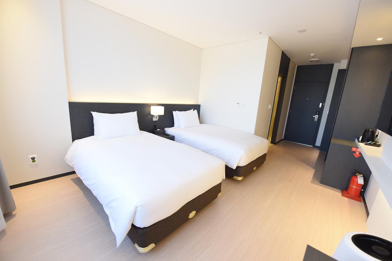 Geoje Artnouveau Suite Hotel Exteriér fotografie